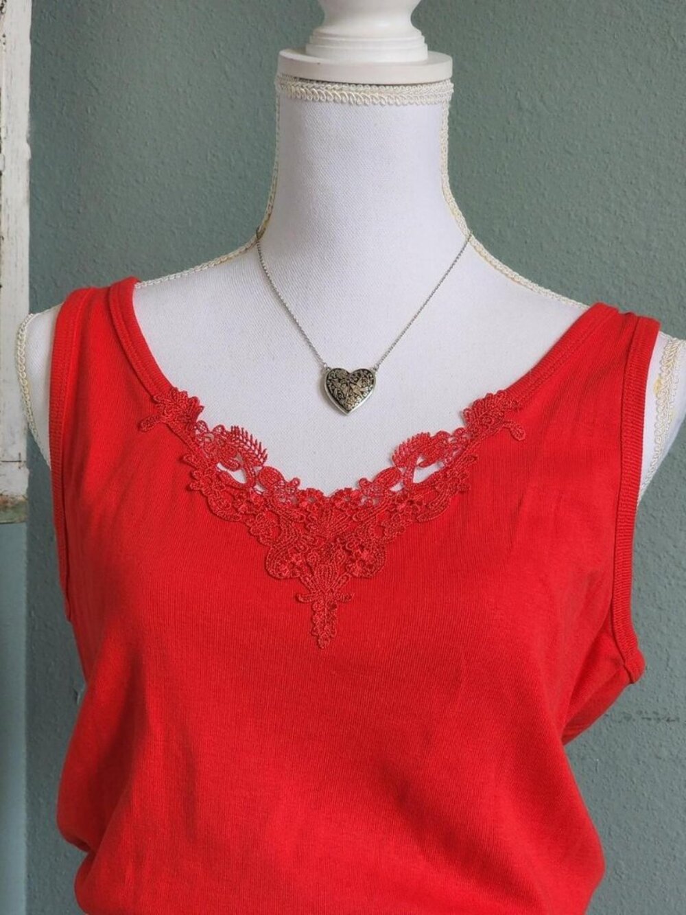 100 % Cotton Cherry Red Tank Top Size L